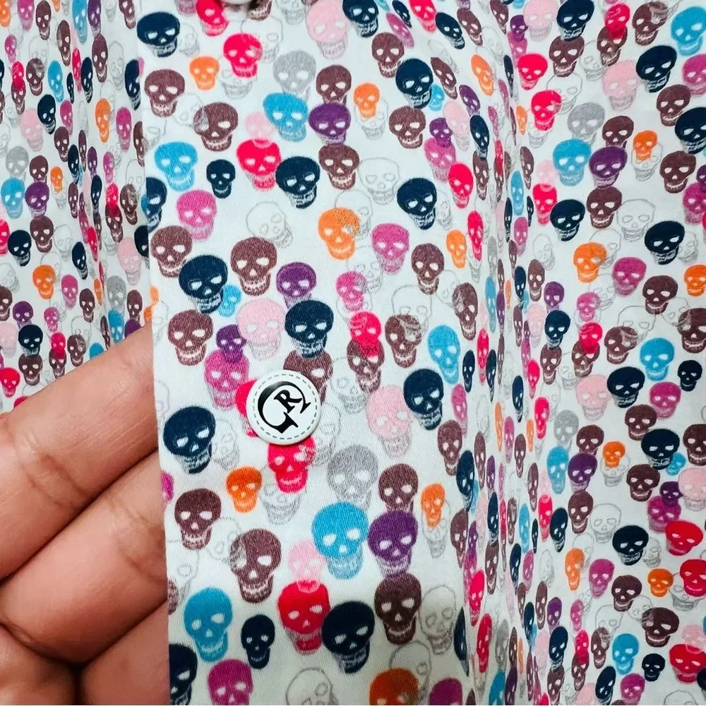 Robert Graham Boy’s Long Sleeve Button Up Shirt Skull Print Sz. Medium (10-12)